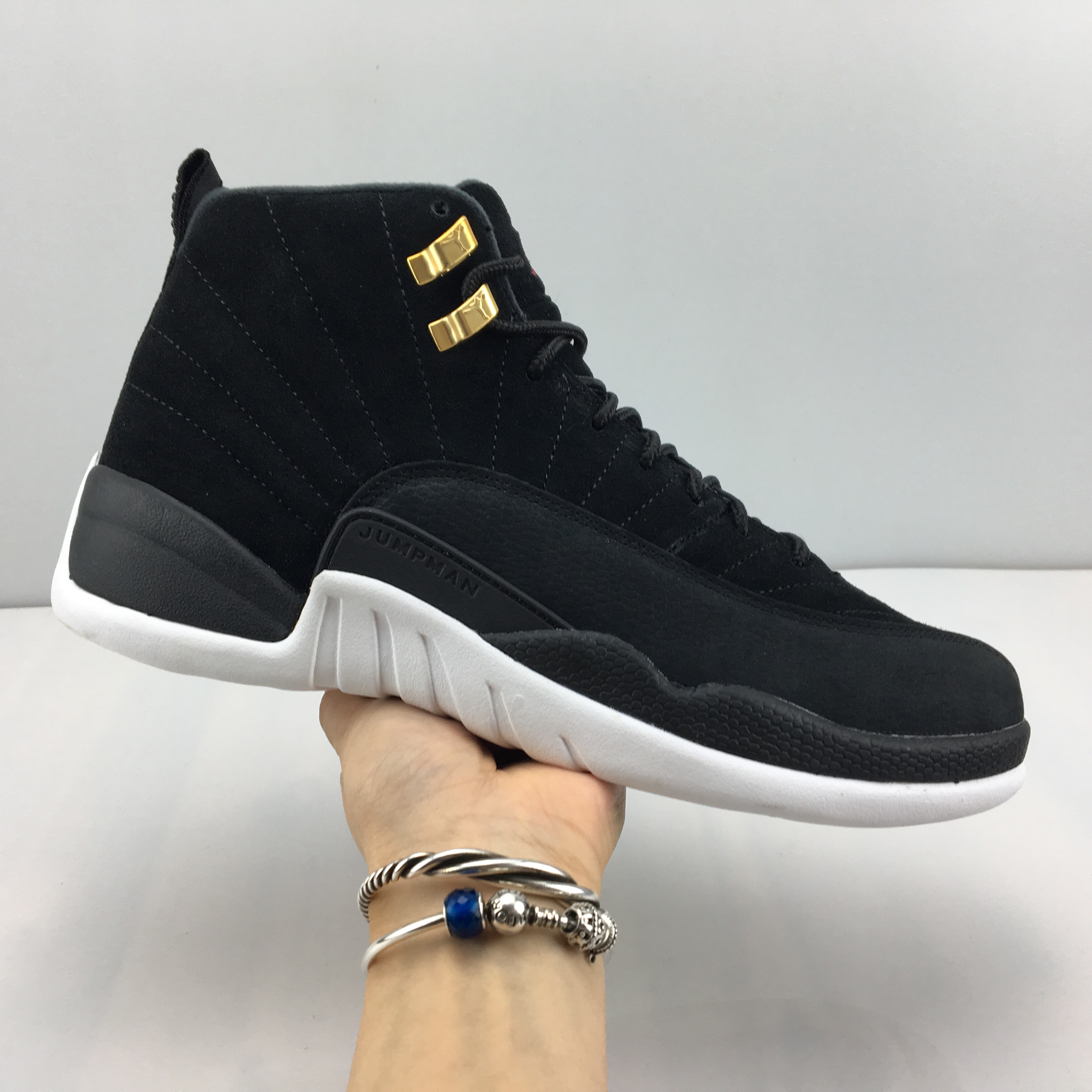 AIR  JORDAN 12“REVERSE TAXI” 130690-017