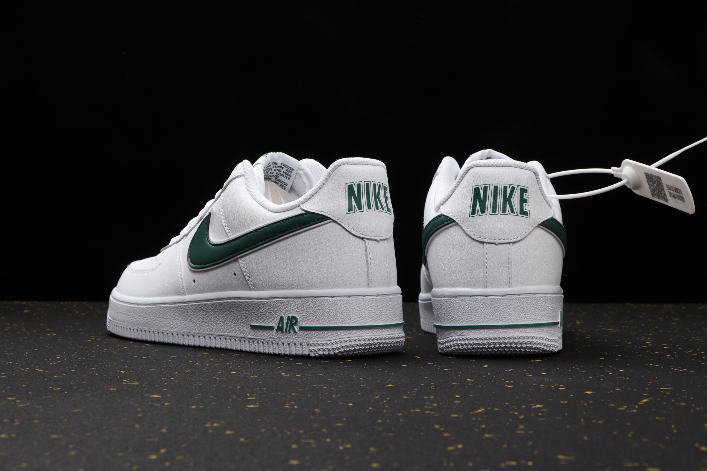 NIke AIR FORCE  1