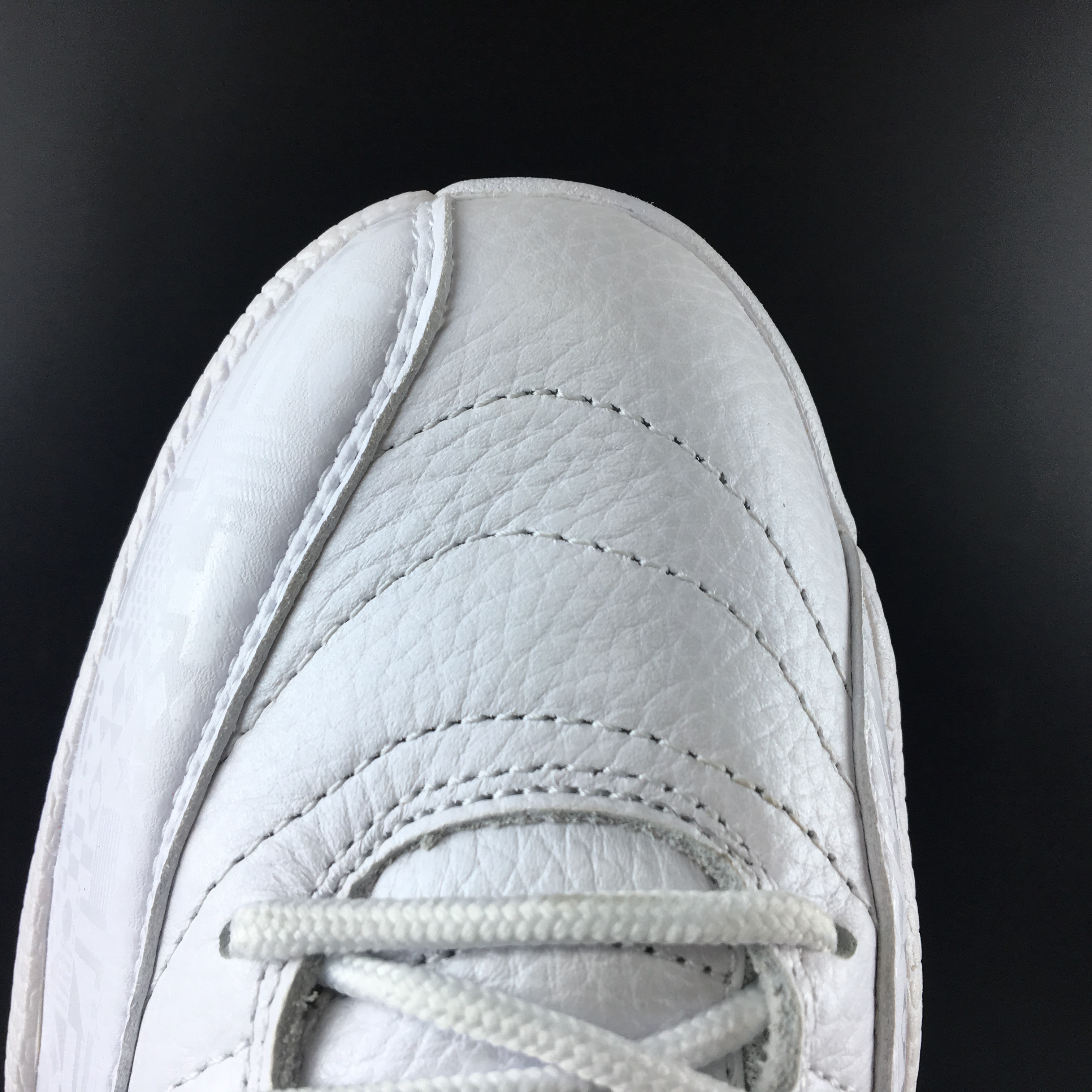 AIR  JORDAN 12 “FIBA” 130690-107