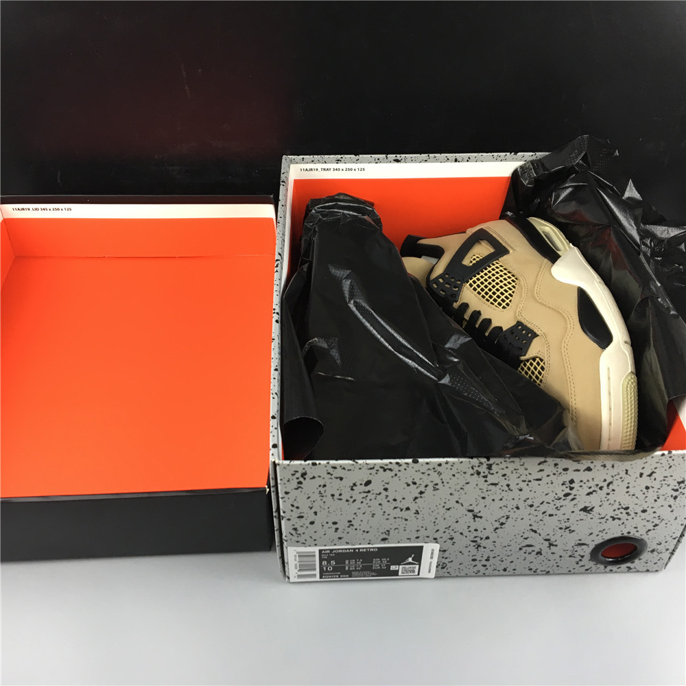 AIR  JORDAN 4 “MUSHROOM”AQ9129-200