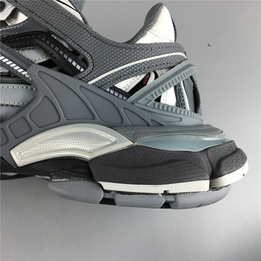 BLG 4TH GRAY