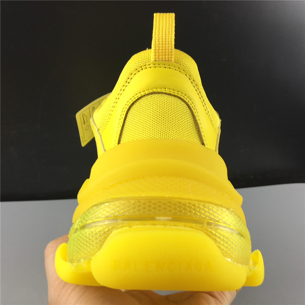 BLG  TRIPLE S YELLOW