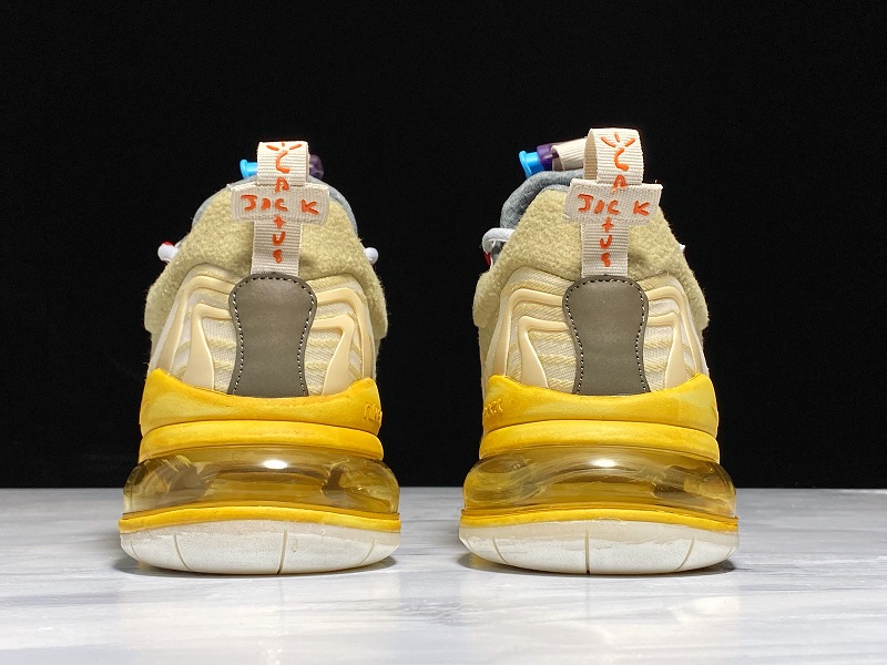 Travis Scott x Nike Air Max 270 React  CT2864-200