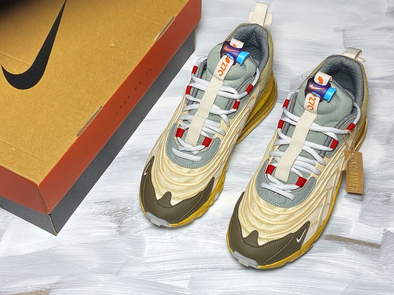 Travis Scott x Nike Air Max 270 React  CT2864-200