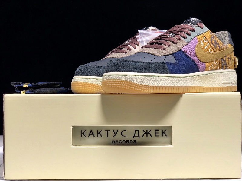 Nike Air Force 1 x Travis Scott   CN2405-900