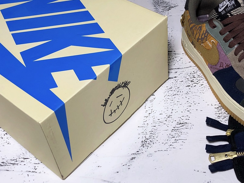 Nike Air Force 1 x Travis Scott   CN2405-900