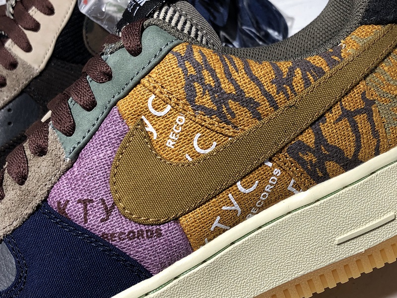 Nike Air Force 1 x Travis Scott   CN2405-900