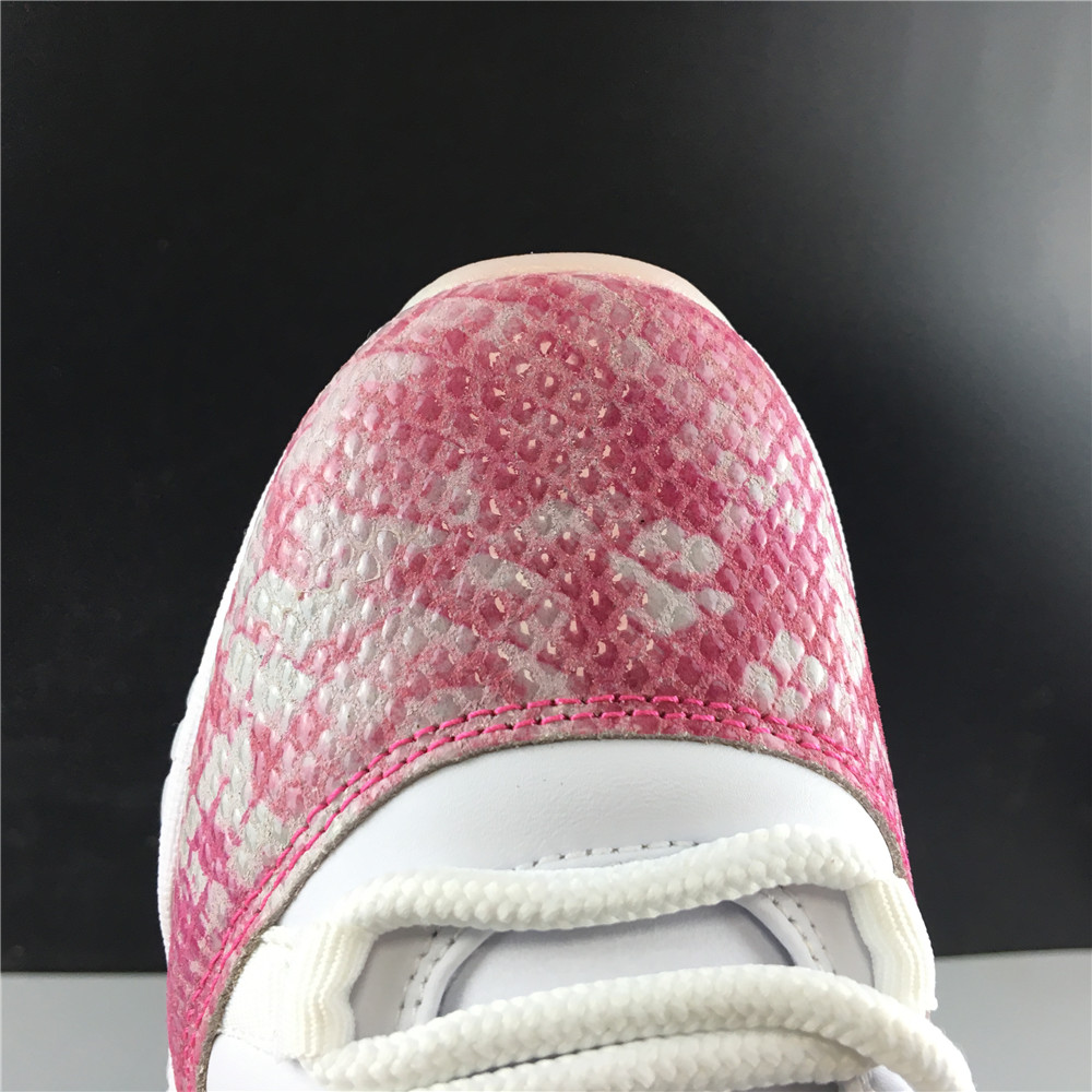 Air Jordan 11 Retro Low SNAKE NAVY PINK-WHITE