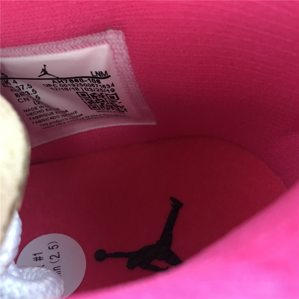 Air Jordan 11 Retro Low SNAKE NAVY PINK-WHITE