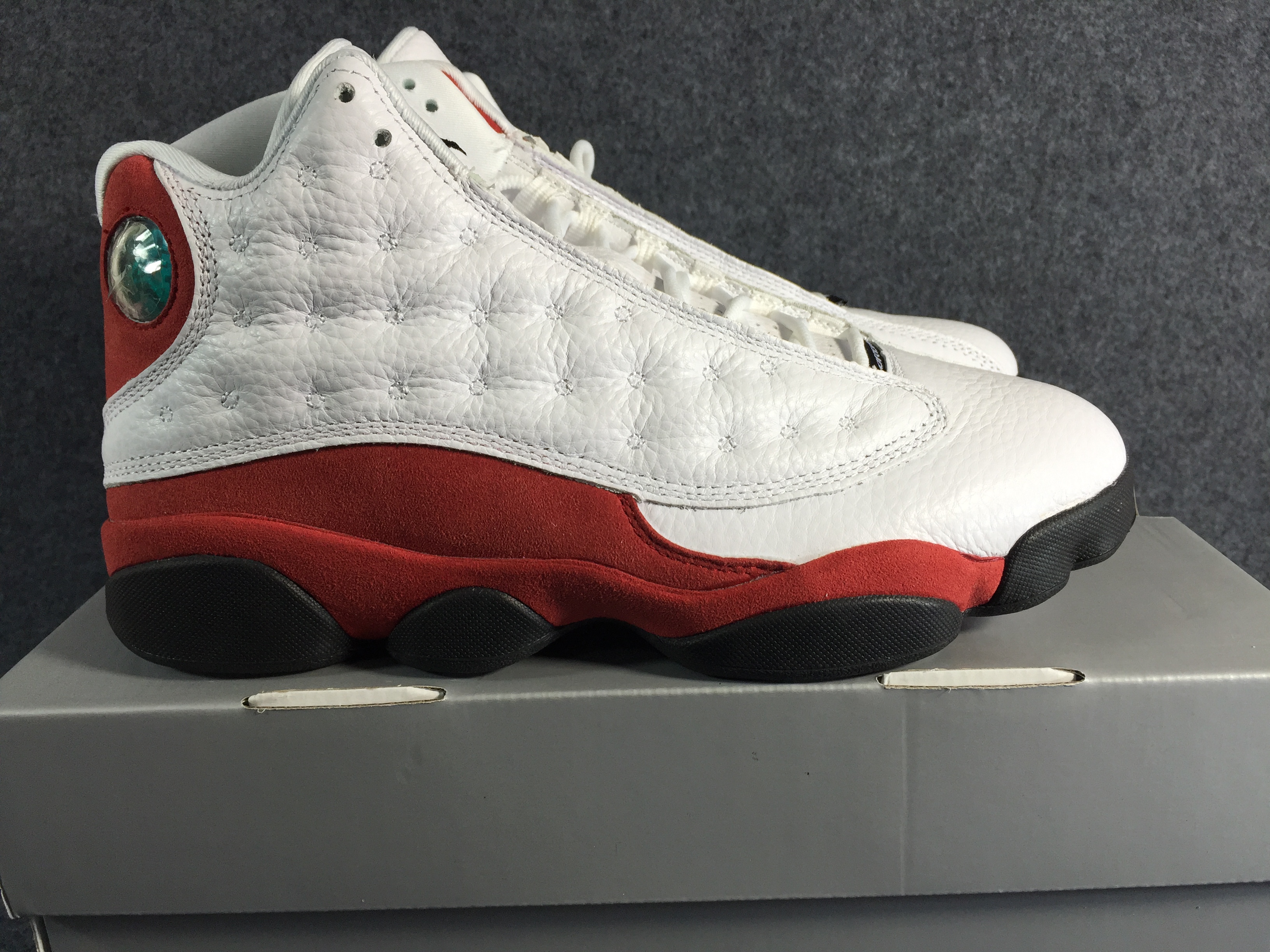 Air Jordan 13 Retro “White/red”414571-122