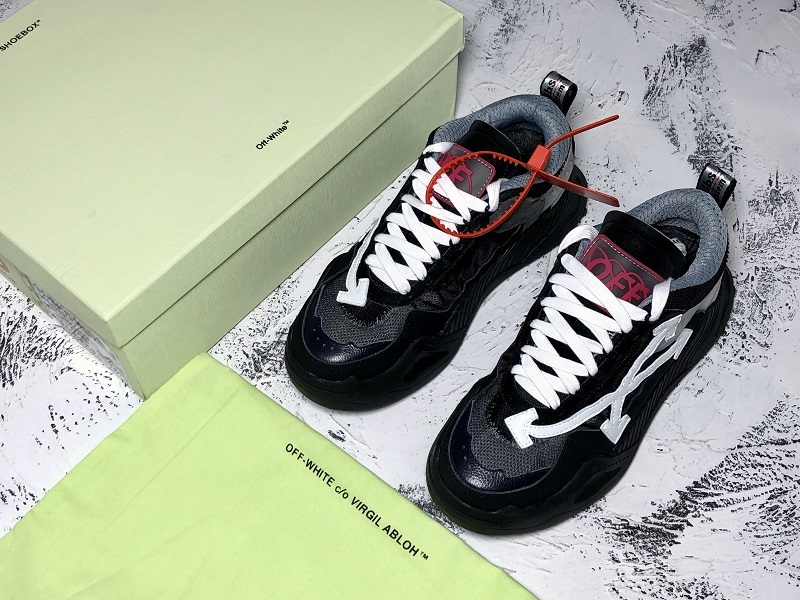 OFF-WHITE c/o​ ODSY-1000 Sneakers