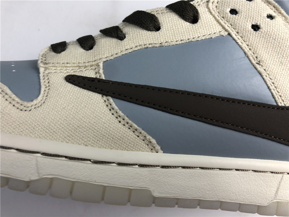 Travis Scott  Play Station Nike Dunk Low