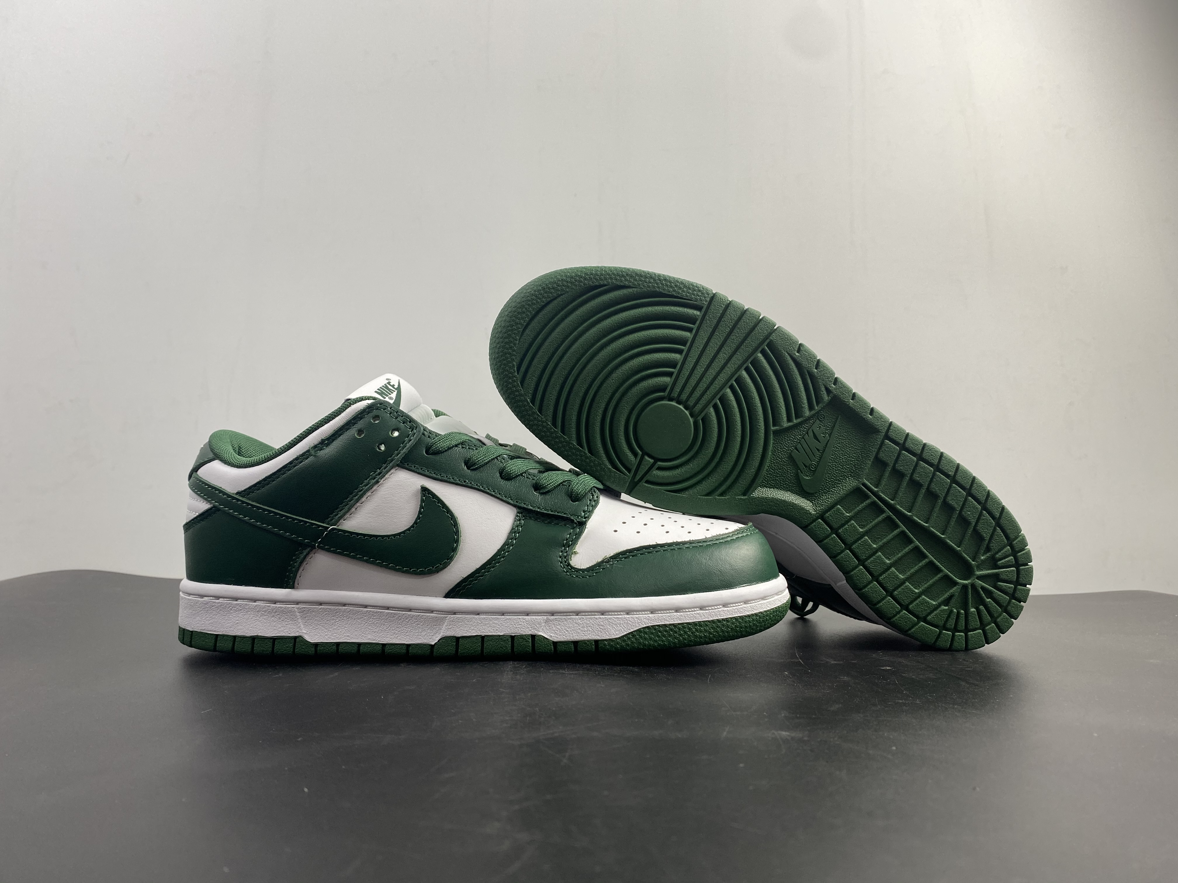 Nike Dunk Low Michigan State