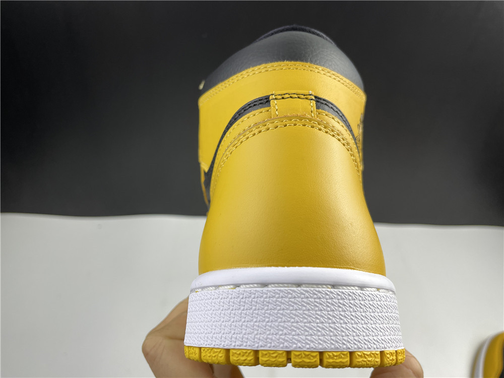 Air Jordan 1 High OG Pollen  555088-701