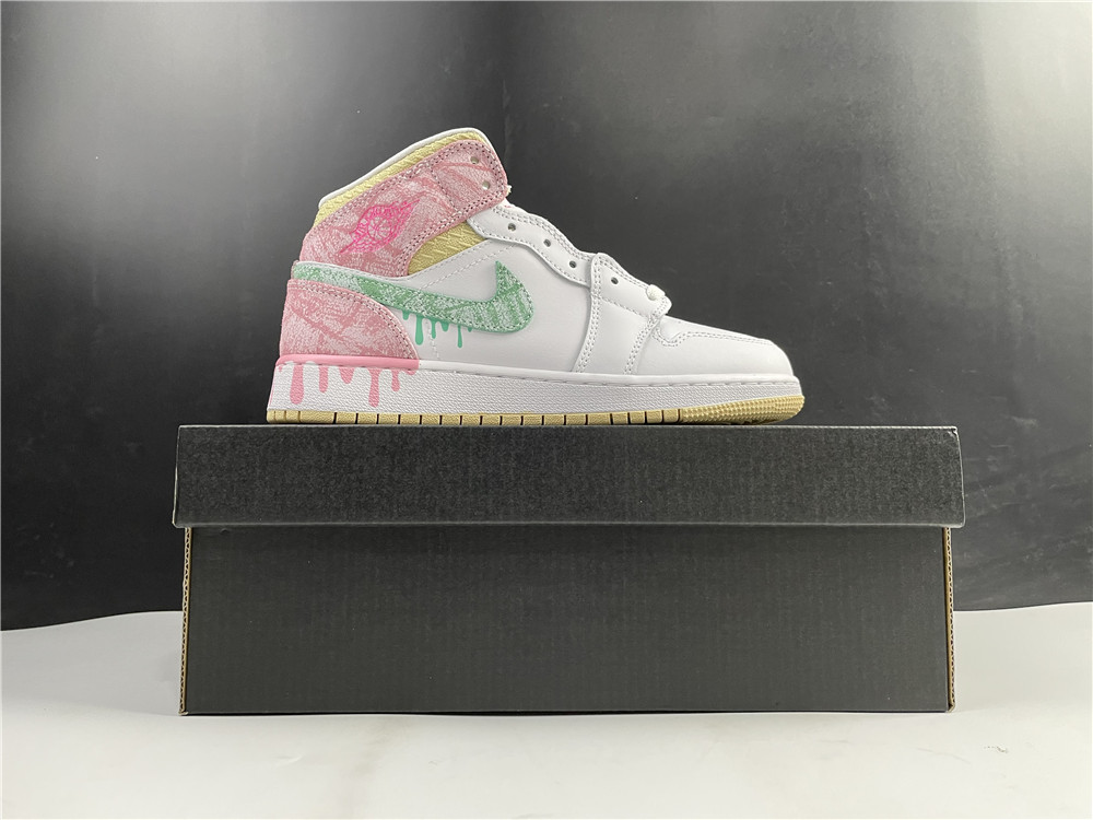 Air Jordan 1 Mid SE GS 
