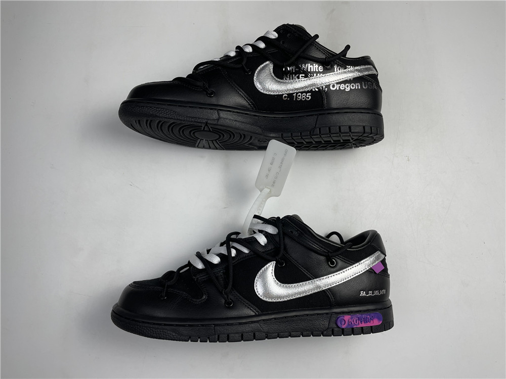 Off-White x Nike Dunk Low 