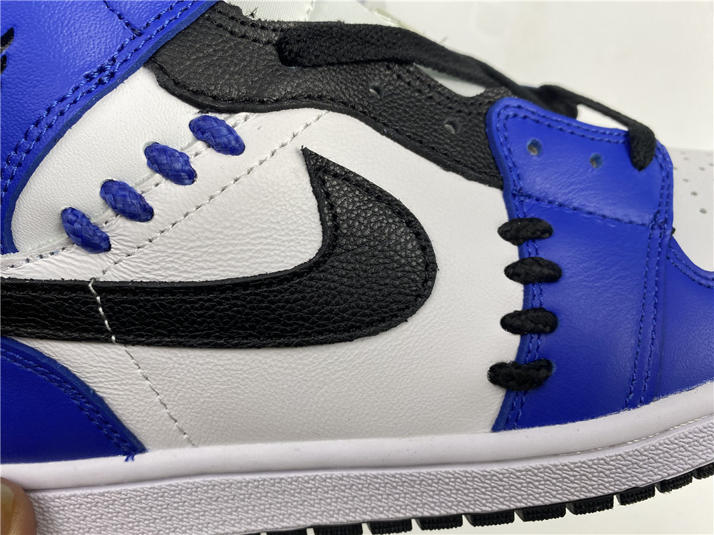Air Jordan 1 Mid Sisterhood CV0152-401