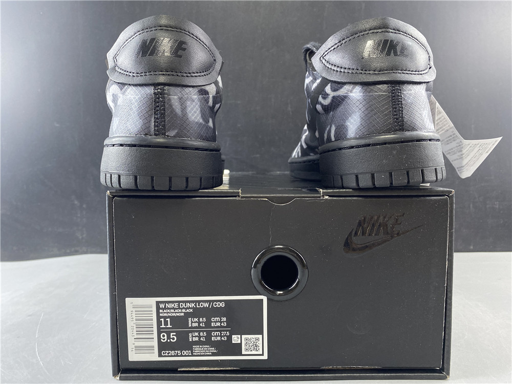 NIKE x CDG Dunk Low   CZ2675-001