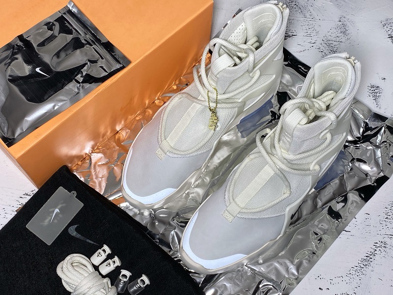 NIKE Air Fear of God Fog AR4237-100
