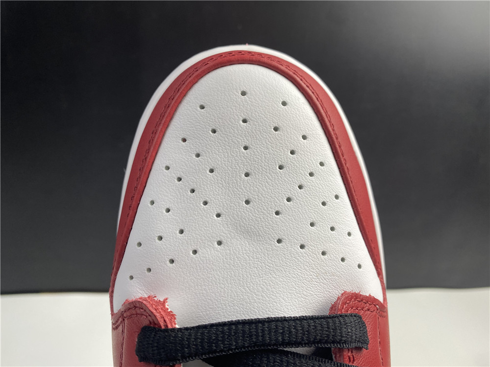 Nike Dunk SB Low “Chicago” BQ6817-600