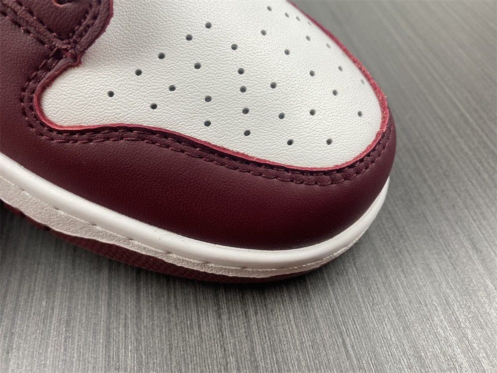 Nike Dunk Low Bordeaux White/Bordeaux