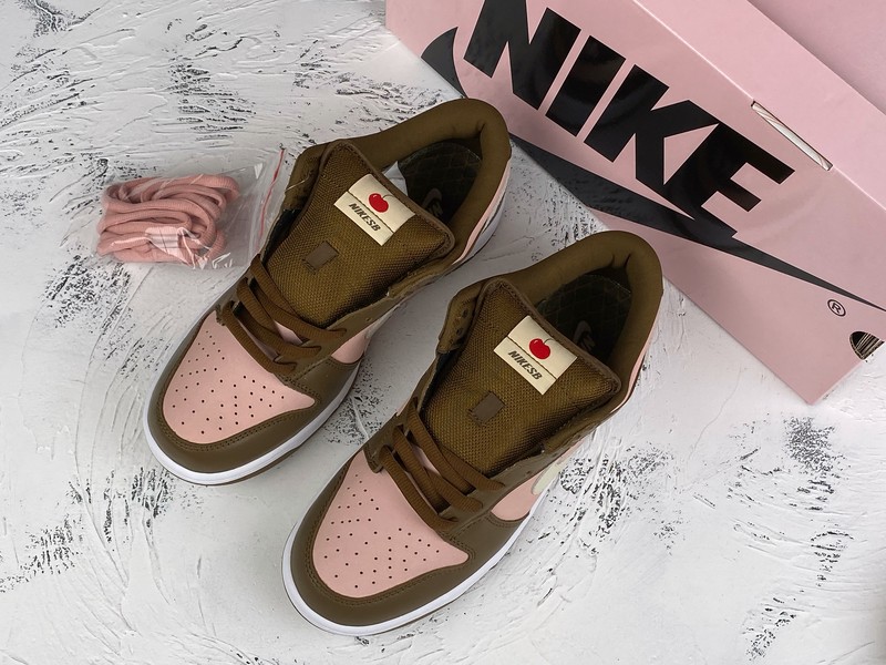 Nike Dunk Low Pro SB  304292-671