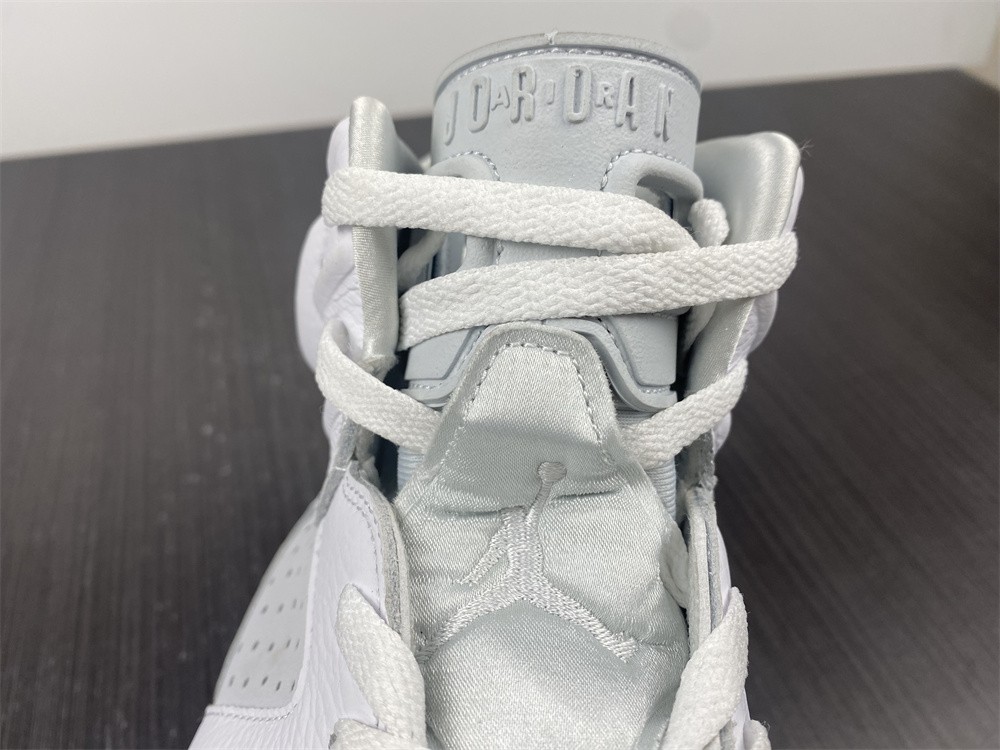 2022 women’s nike air jordan 6 T*f*ny