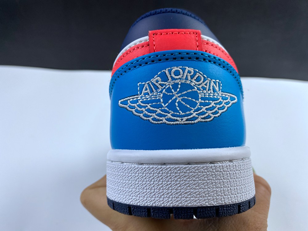 Air Jordan 1 Low GS 