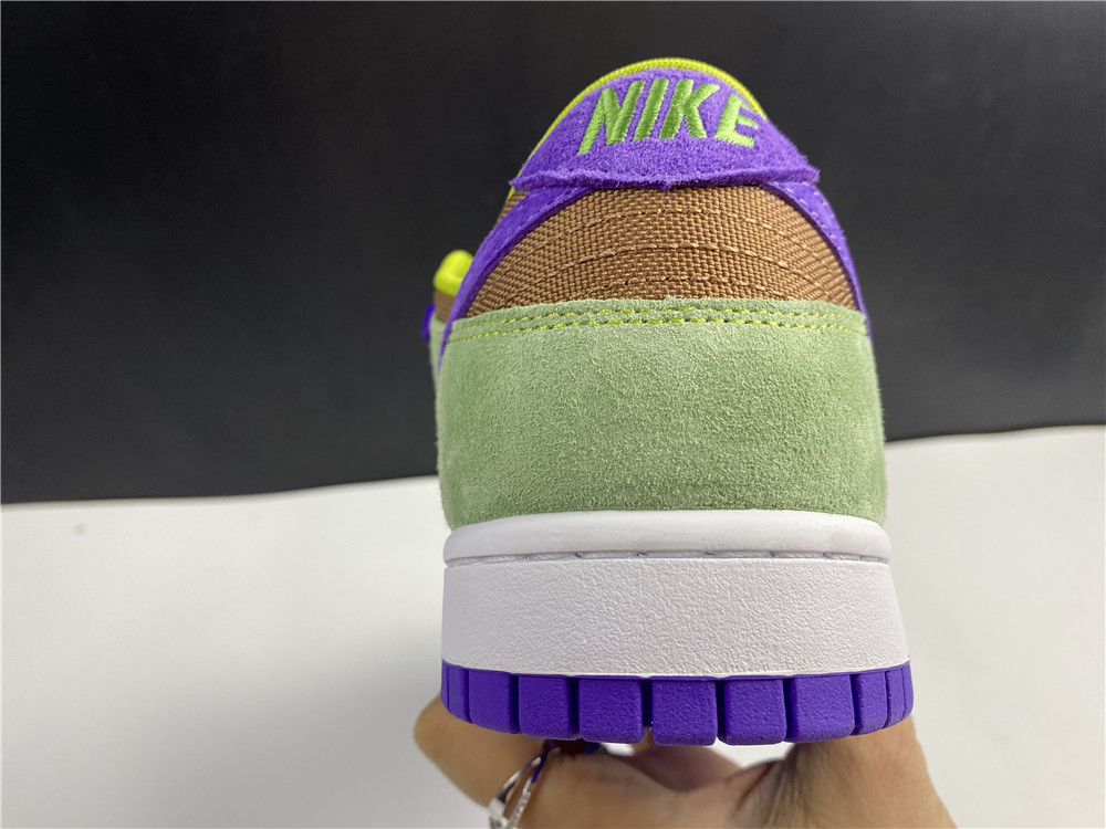 Nike Dunk Low SP “Veneer” DA1469-200