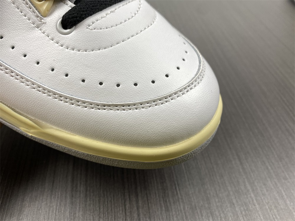 OFF-WHITE x Air Jordan 2 Low DJ4375-106