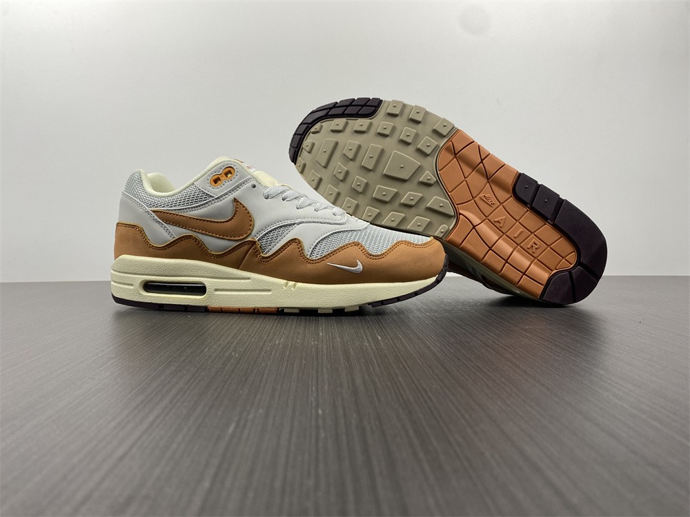 Patta x Air Max 1 Monarch