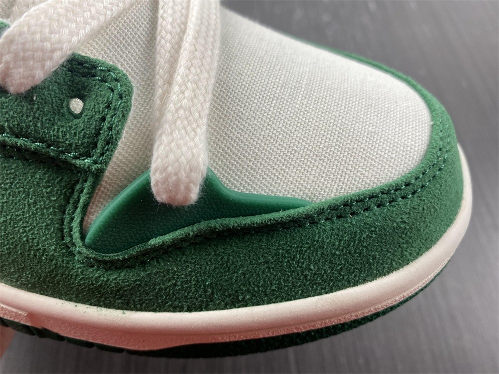 Nike Dunk Low Disrupt2