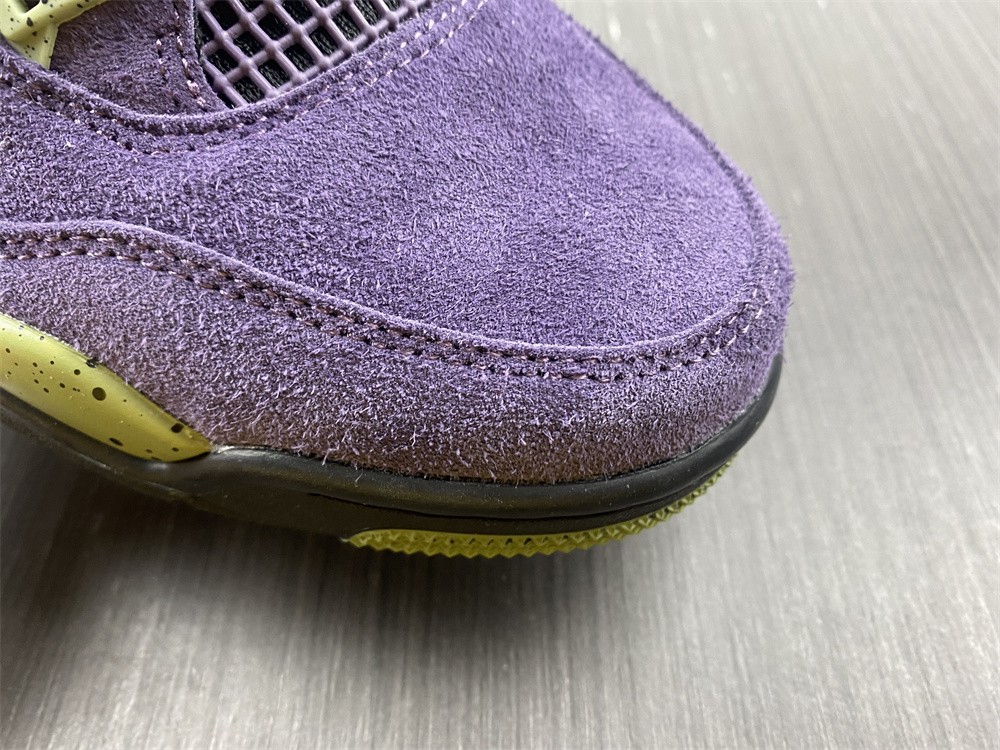 Air Jordan 4 WMNS Canyon Purple