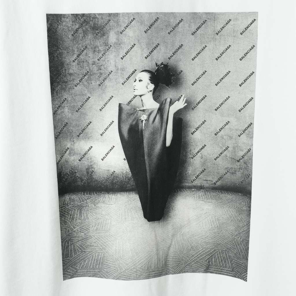 Ba*len*cia*ga 1961s retro vintage high-definition portrait print short sleeve