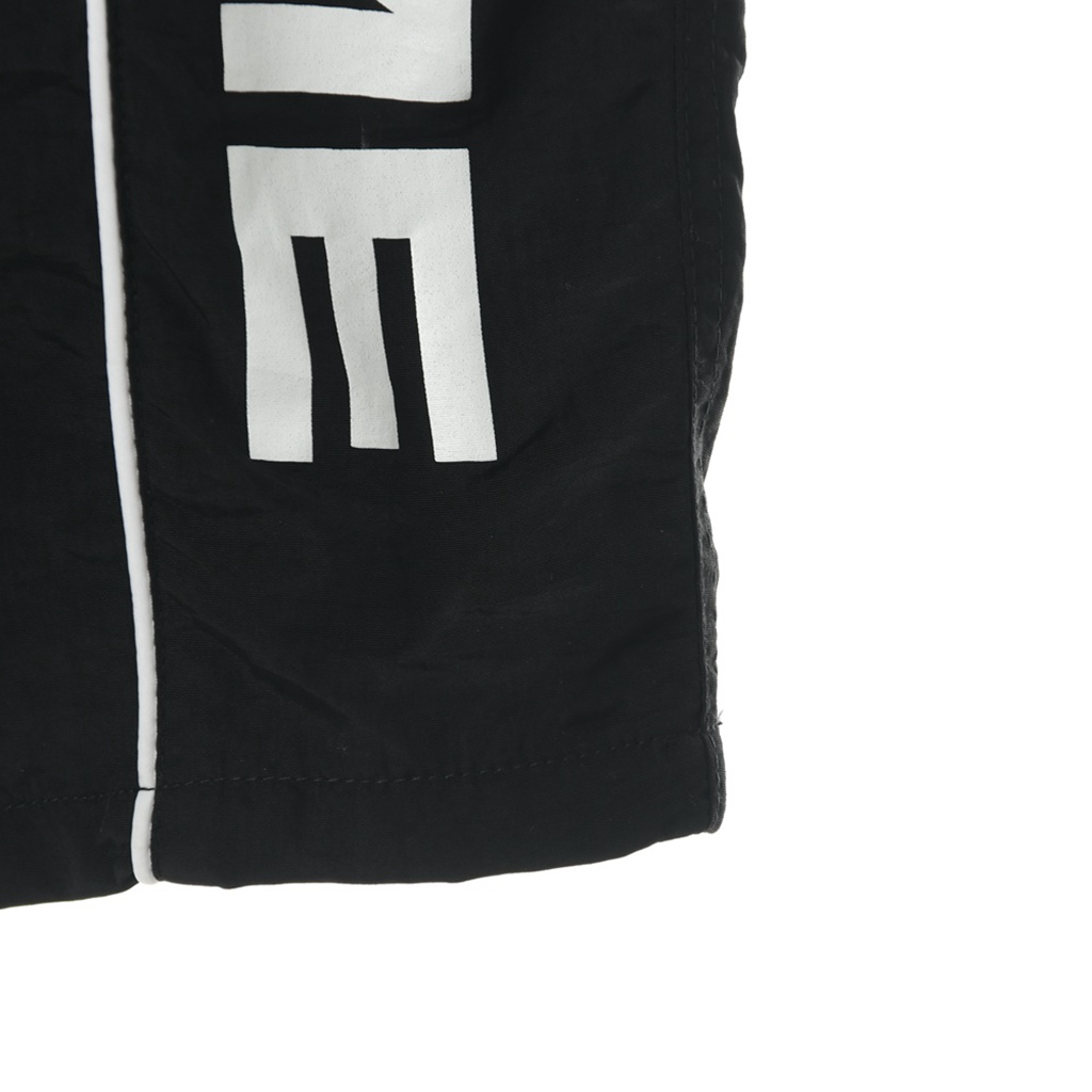 S*p*e 18ss arc logo water short?