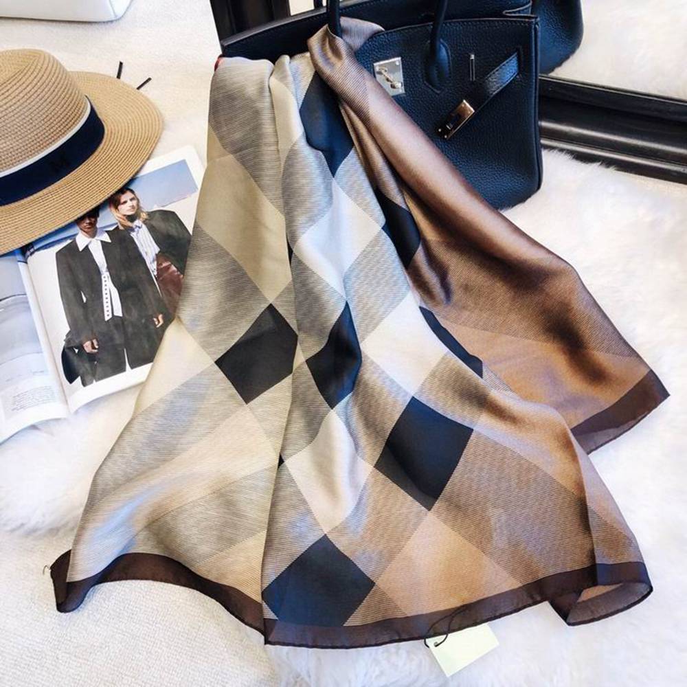 B**rry scarf