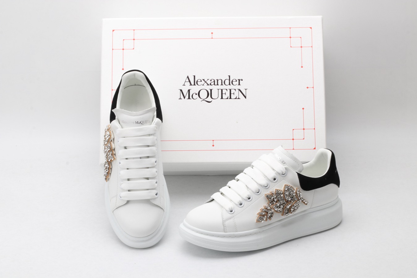 AMQ oversized sneakers with black heel