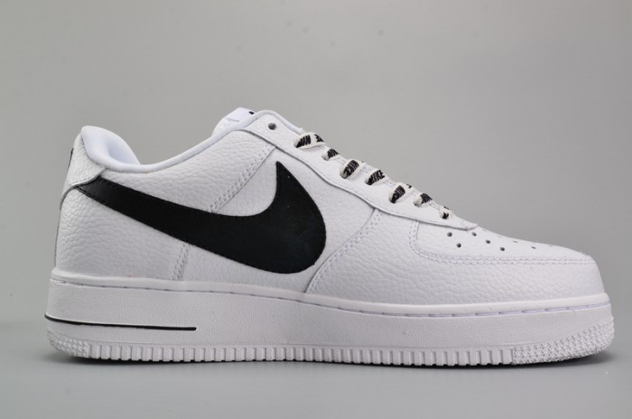 Nike  Air Force 1 ´07 LV8 NBA Sz 18 White/  Black Athletic Shoes 823511-103
