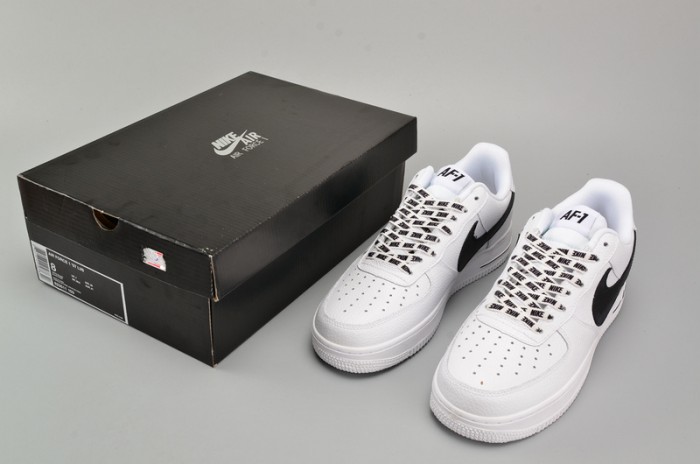 Nike  Air Force 1 ´07 LV8 NBA Sz 18 White/  Black Athletic Shoes 823511-103