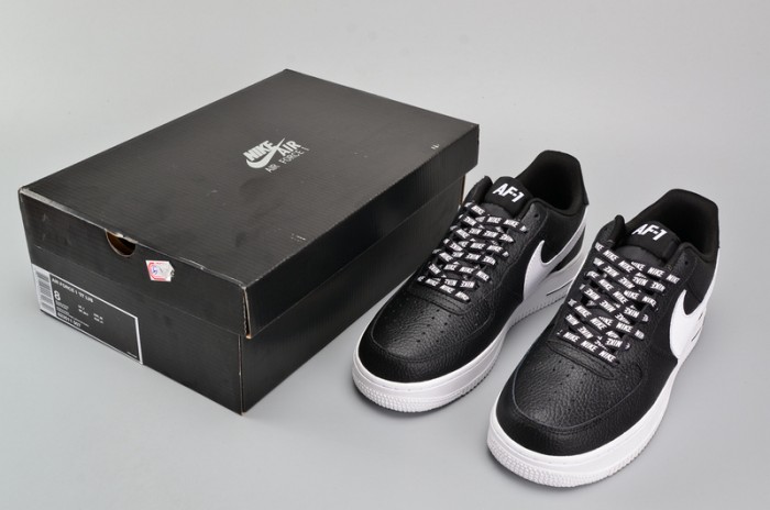 Nike Air Force 1 ´07 LV8 823511-007 NBA Pack Black/White  Shoes 823511-007