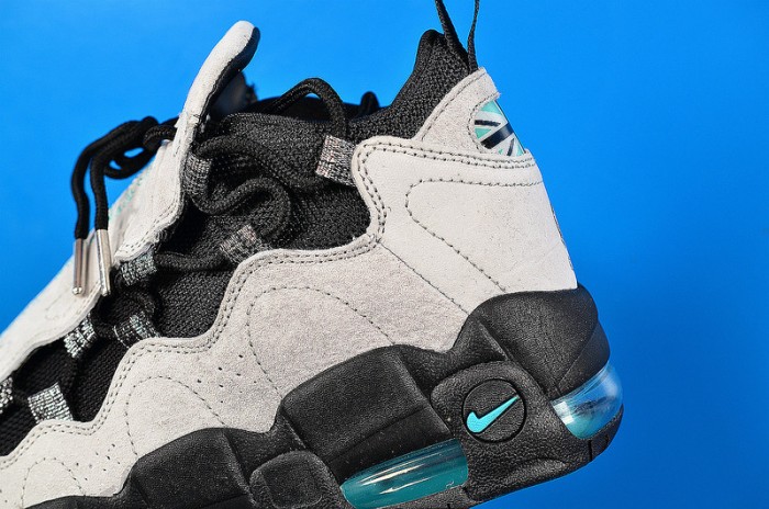 Nike Air More Money 