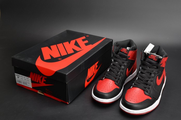 Air Jordan 1 Retro High OG "Banned" red mens  555088-001