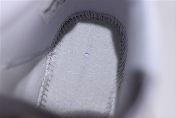 LeBron Icon John Elliott White - AQ0114-100