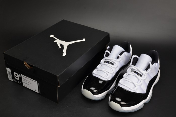AIR JORDAN 11 RETRO LOW "CONCORD" BLACK/ WHITE  mens 528895-153