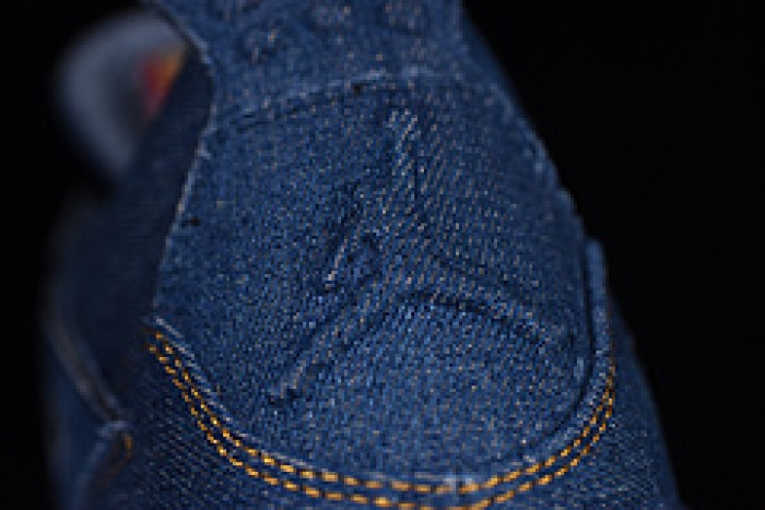 Levi´s x Nike  Air Jordan 4 Denim AO2571-401