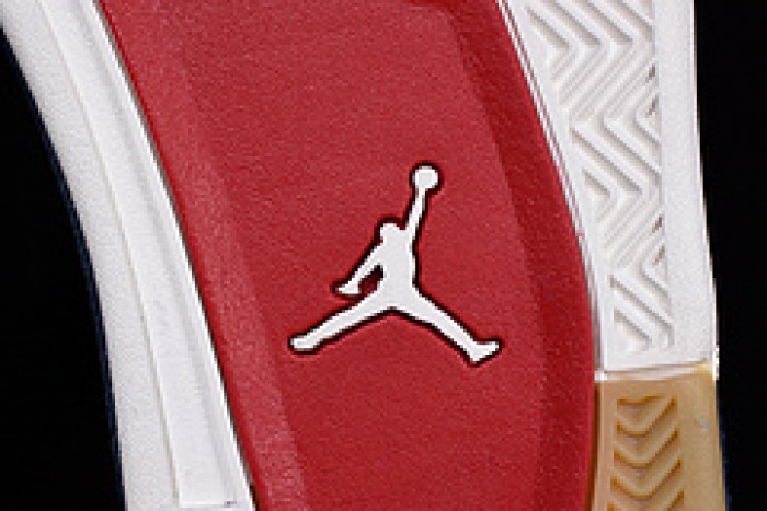 Levi´s x Nike  Air Jordan 4 Denim AO2571-401