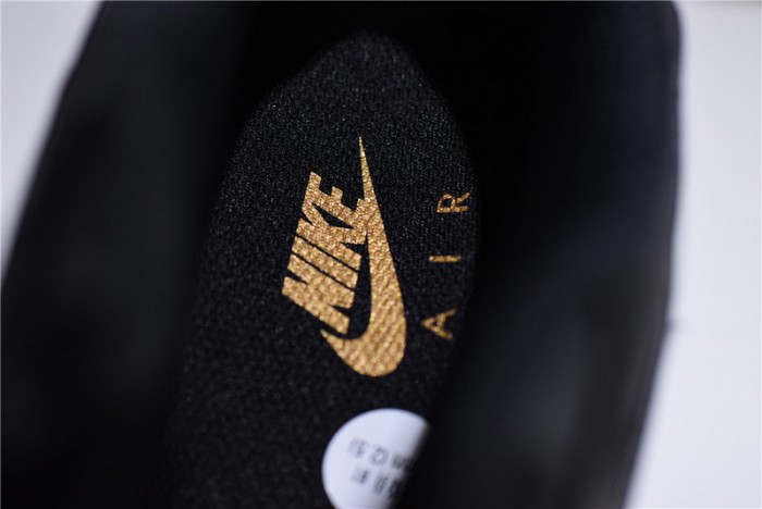 Air Max 90 Premium ´Black Gold´ - Nike - 700155-011