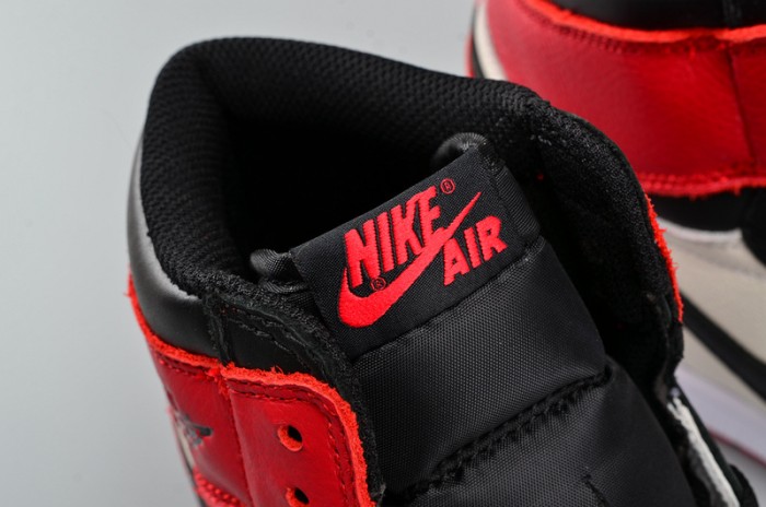 Air Jordan 1 Retro High GS Bred Toe OG 575441-610