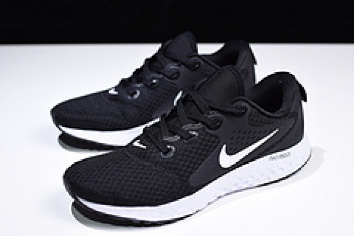 Nike Epic React Flyknit black and white  AA1625 001