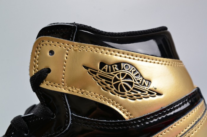 Air Jordan 1 Retro High OG NRG ComplexCon 